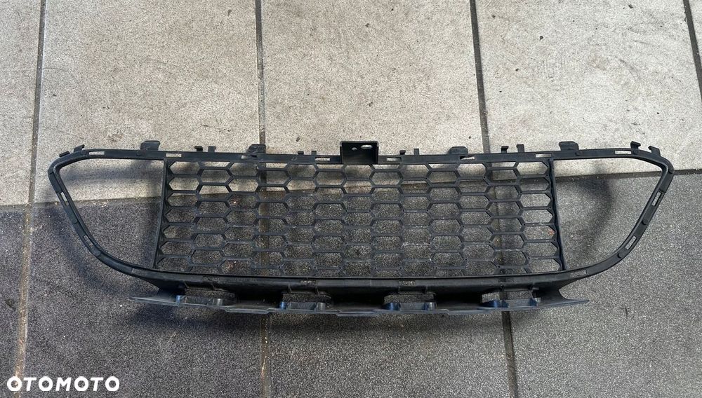 Atrapa Kratka w zderzak BMW F30 F 30 M Pakiet - 4