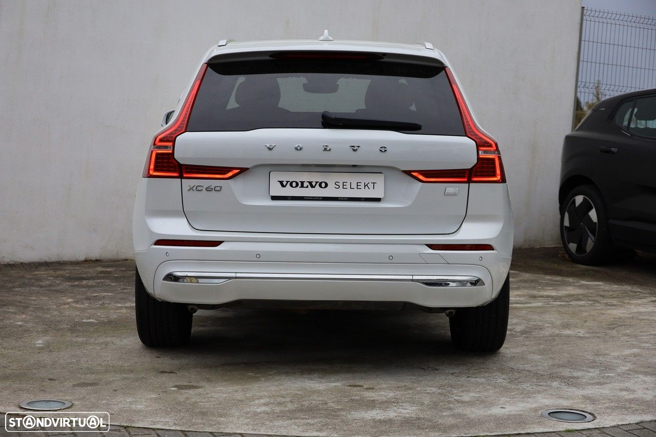 Volvo XC 60 2.0 T6 PHEV Plus Bright AWD - 4