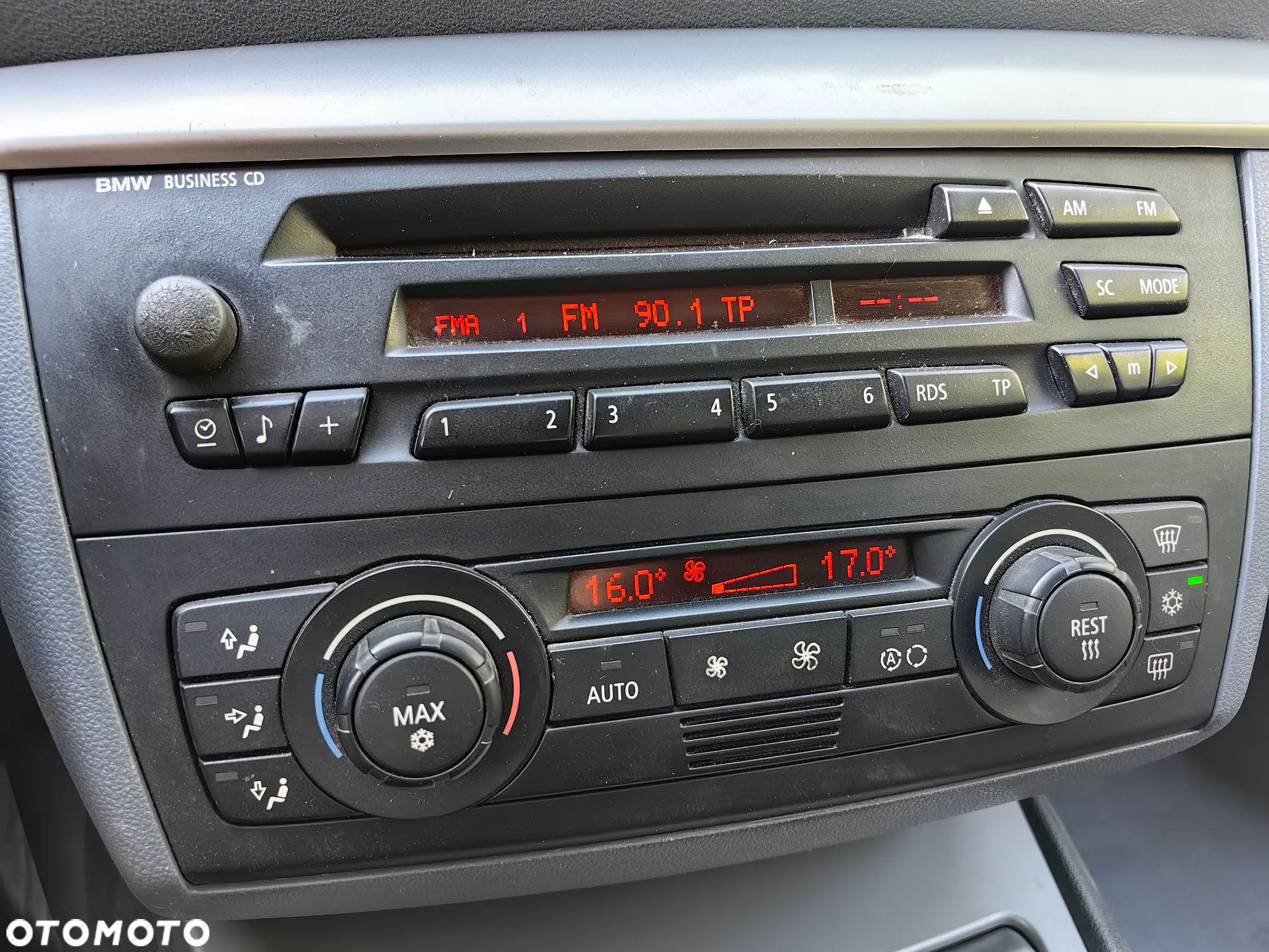 BMW Seria 1 120d - 20