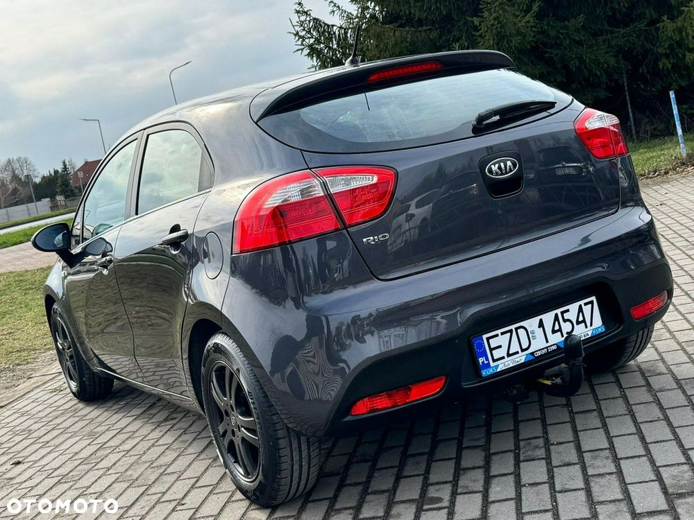 Kia Rio 1.2 Attract - 6