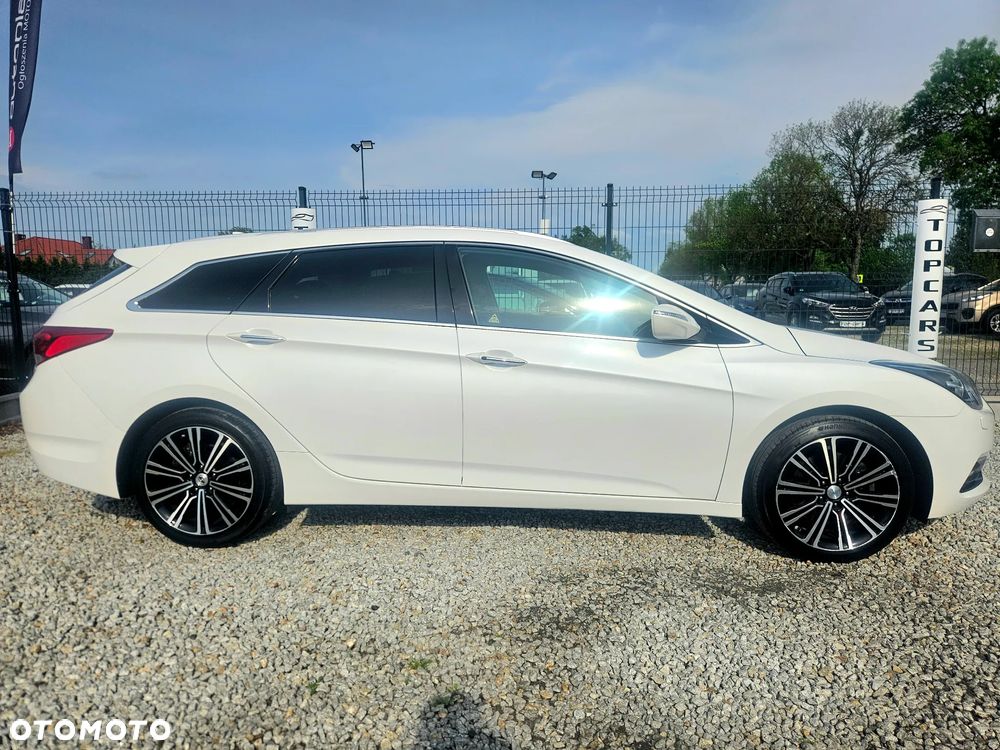 Hyundai i40 Kombi 2.0 Premium - 16