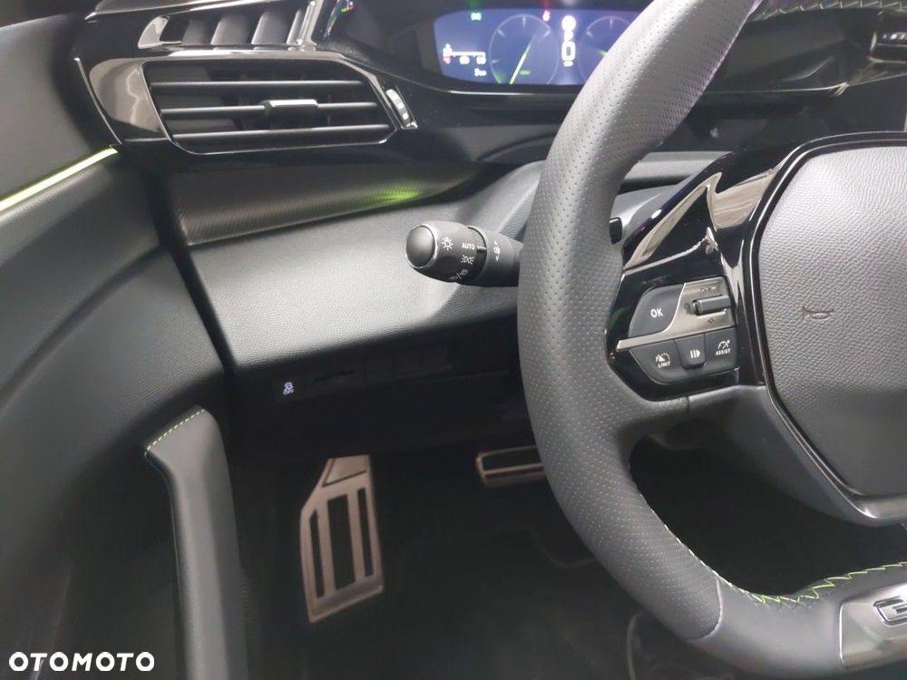 Peugeot 308 1.2 PureTech GPF GT S&S EAT8 - 14