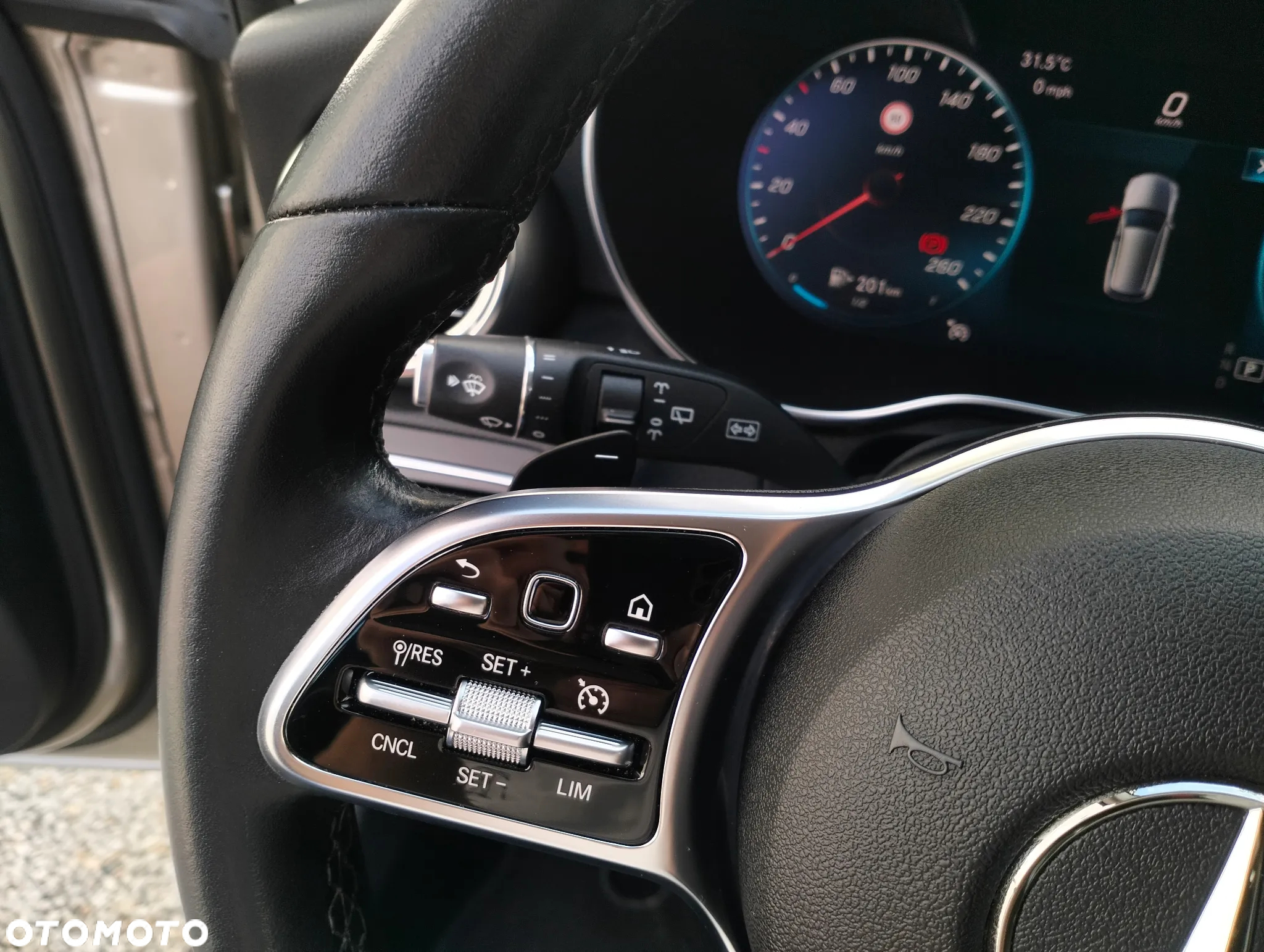 Mercedes-Benz Klasa C 200 d T 9G-TRONIC Avantgarde - 29