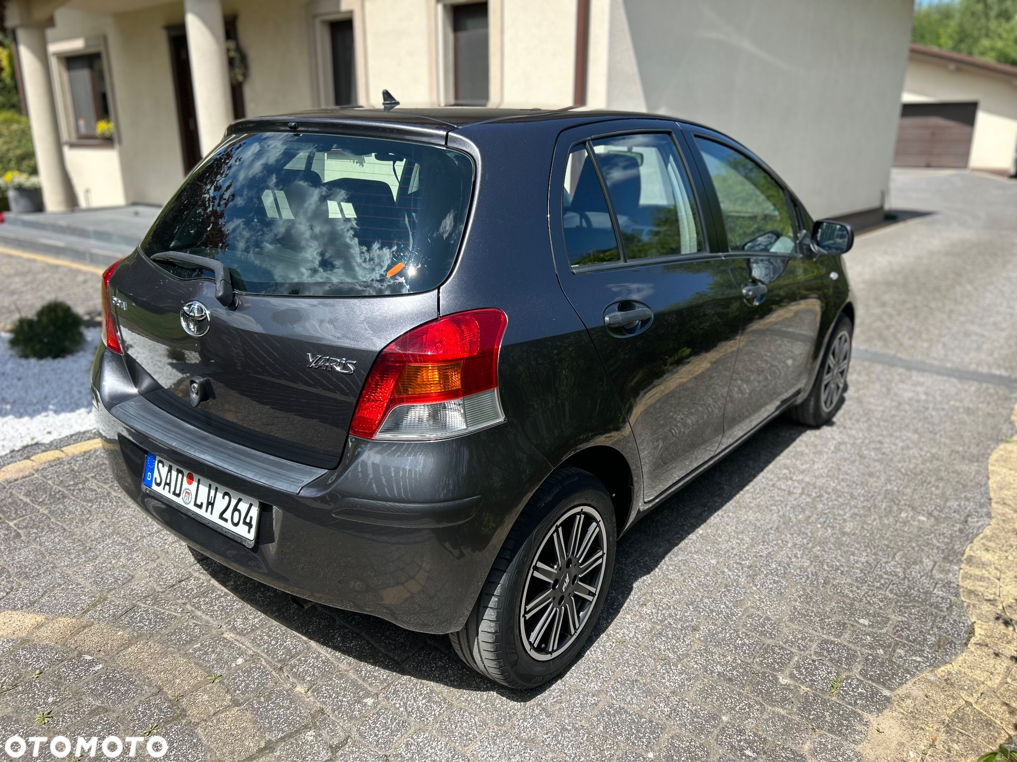 Toyota Yaris 1.33 Luna - 6