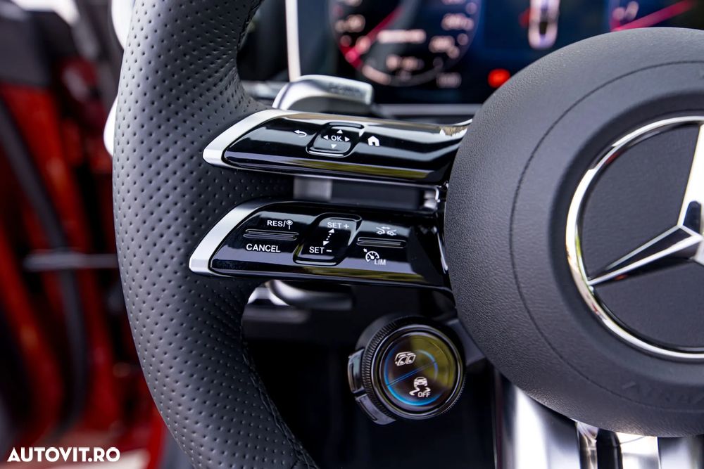 Mercedes-Benz CLE Mercedes-AMG 53 4M+ Cabrio AMG S.SHIFT TCT 9G - 31