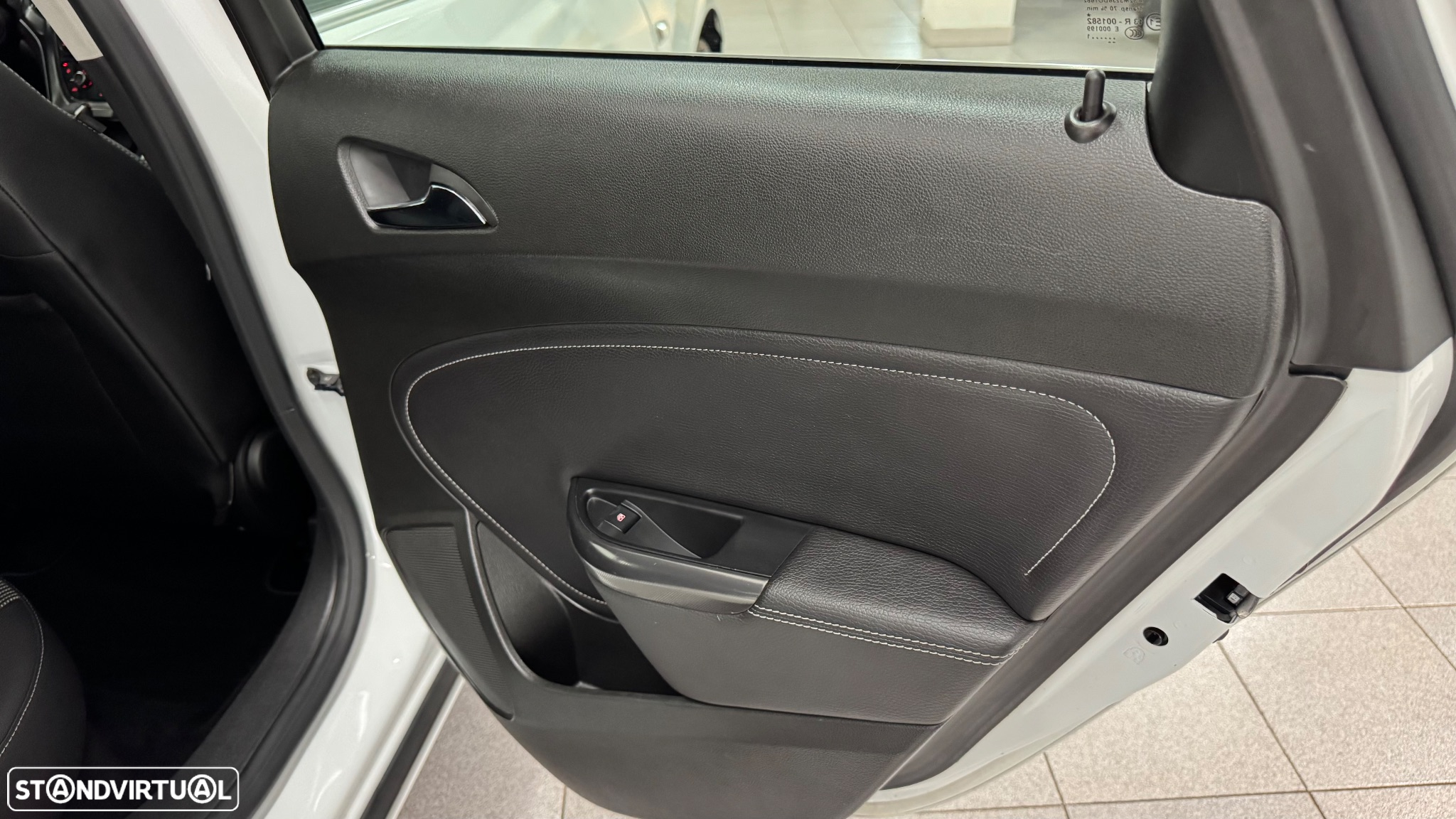 Opel Astra 2.0 CDTi Cosmo Active-Select - 27