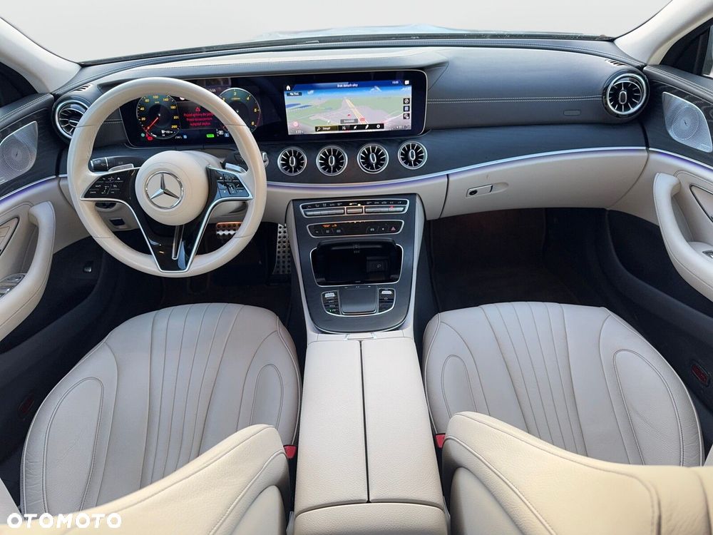 Mercedes-Benz CLS - 19