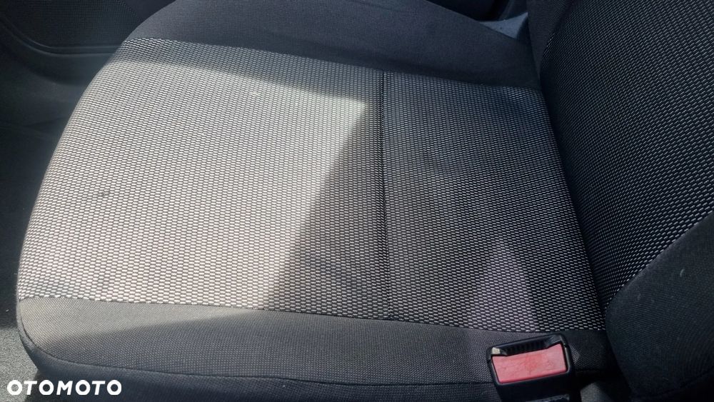 Ford Focus 2.0 TDCi Titanium - 13