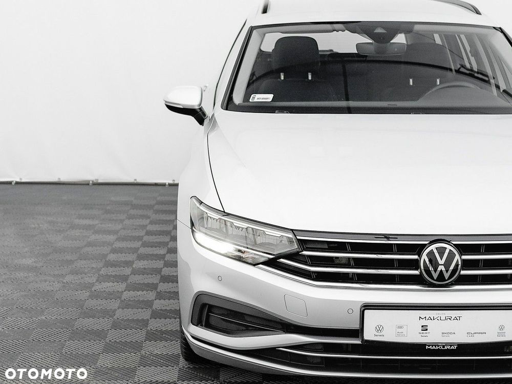 Volkswagen Passat 2.0 TSI Business DSG - 9
