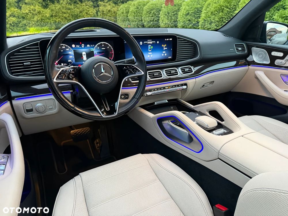 Mercedes-Benz GLE - 22