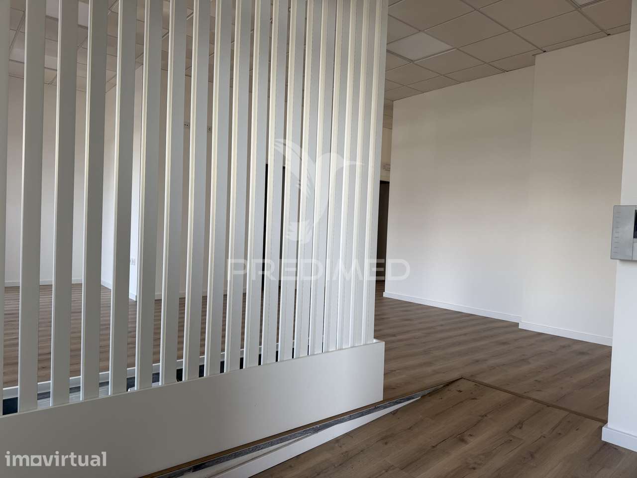Escritório para arrendamento empresarial com 2 pisos. - Grande imagem: 2/12