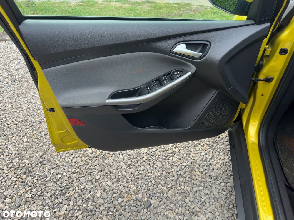 Ford Focus 1.6 TDCi Trend - 23