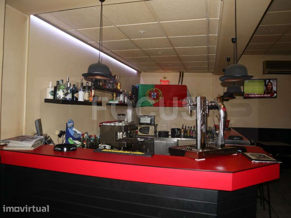 Café Bar para Trespasse Branca - Grande imagem: 2/13
