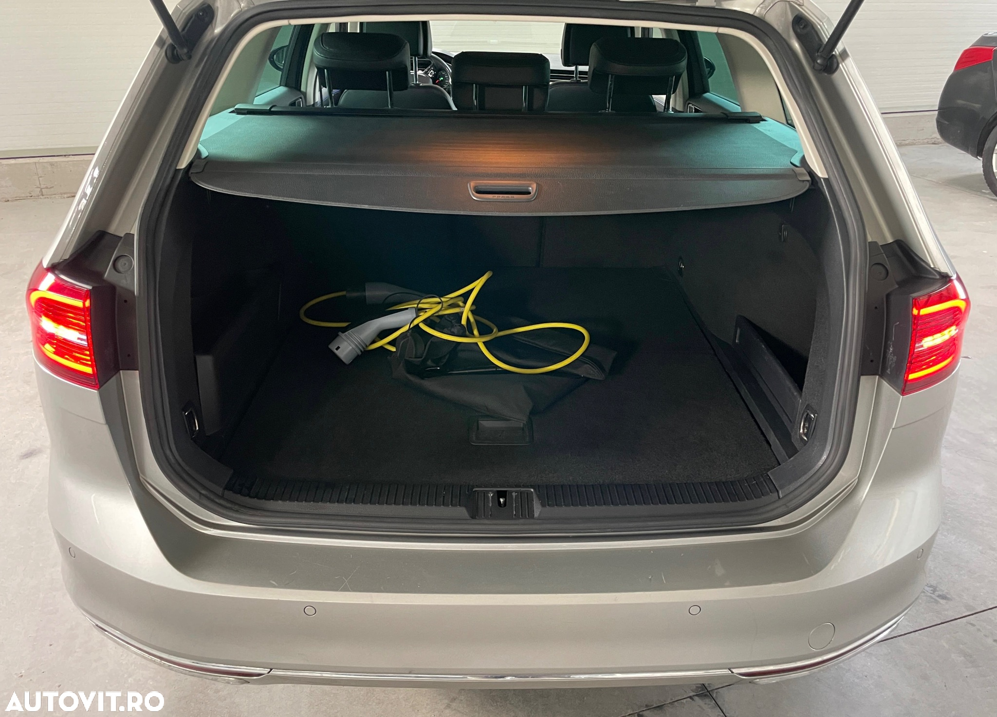 Volkswagen Passat Variant 1.4 TSI Plug-In-Hybrid DSG GTE - 29