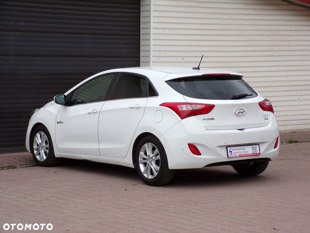 Hyundai i30 - 16