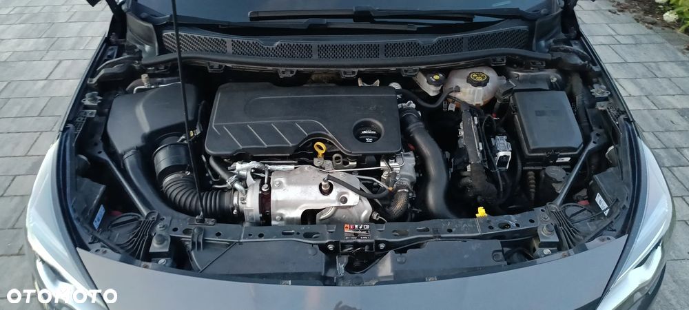 Opel Astra 1.6 CDTI DPF ecoFLEX Sports TourerStart/Stop Edition - 19