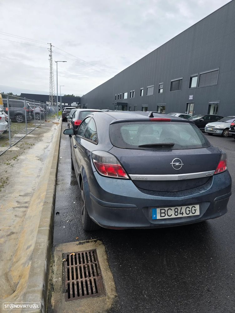 Opel Astra GTC 1.7 CDTI - 1