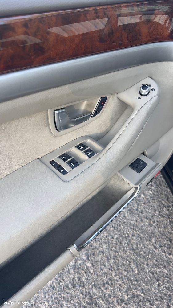 Audi A8 3.0 TDI V6 quattro Tiptronic - 14
