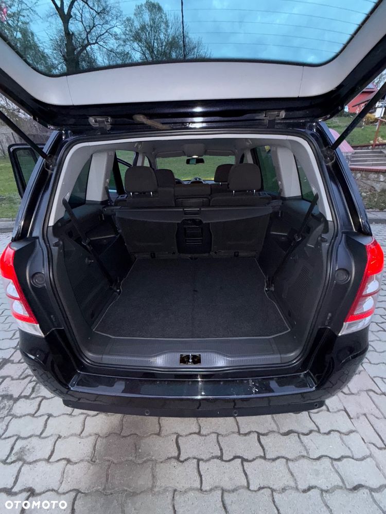 Opel Zafira 1.8 Edition 111 Jahre - 13