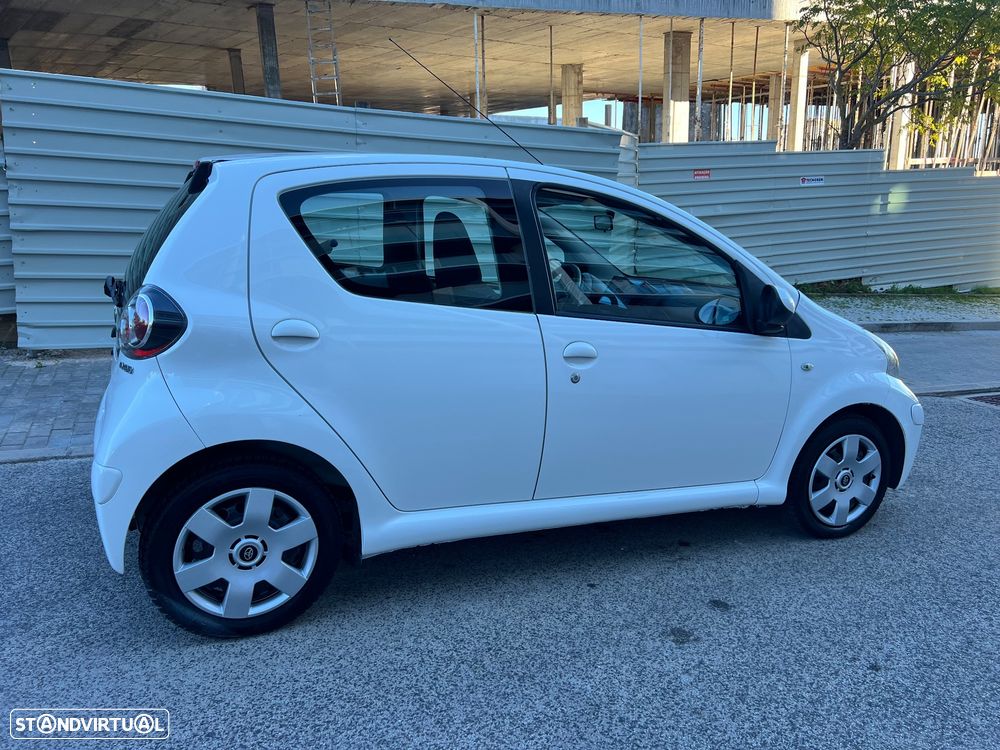Toyota Aygo 1.0 + AC+VSC - 6