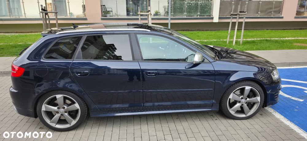 Audi S3 Sportback 2010 photo 4