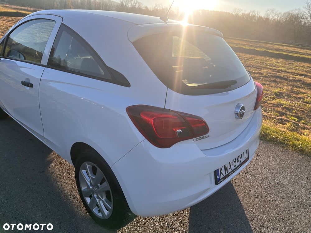 Opel Corsa 1.2 16V Enjoy - 11