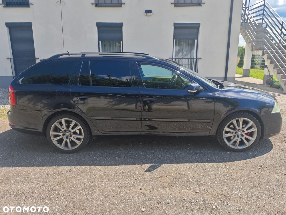 Skoda Octavia 2.0 TDI RS - 6