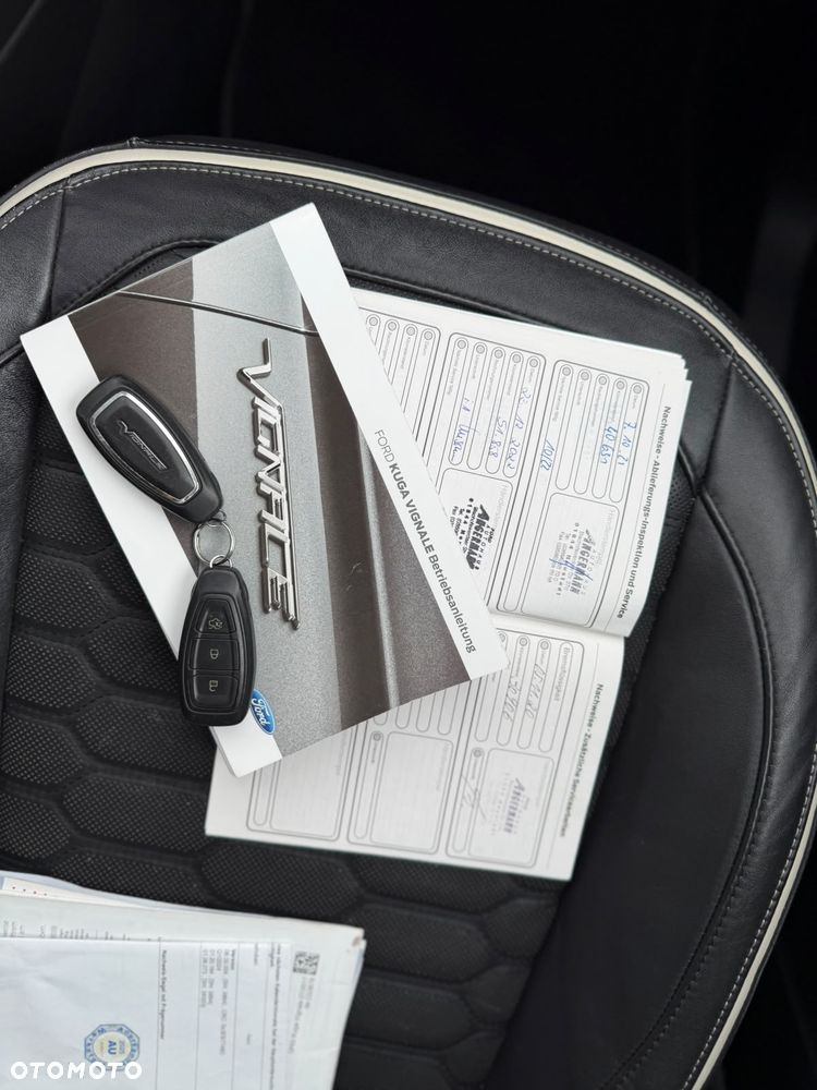Ford Kuga 1.5 EcoBoost 4x4 Vignale - 24
