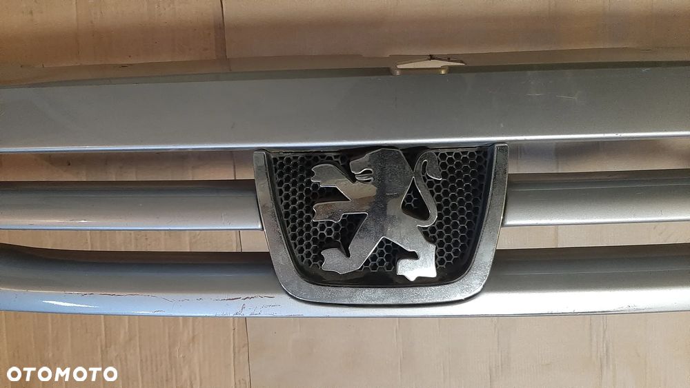 Atrapa Grill PEUGEOT 806 LIFT srebrne - 3