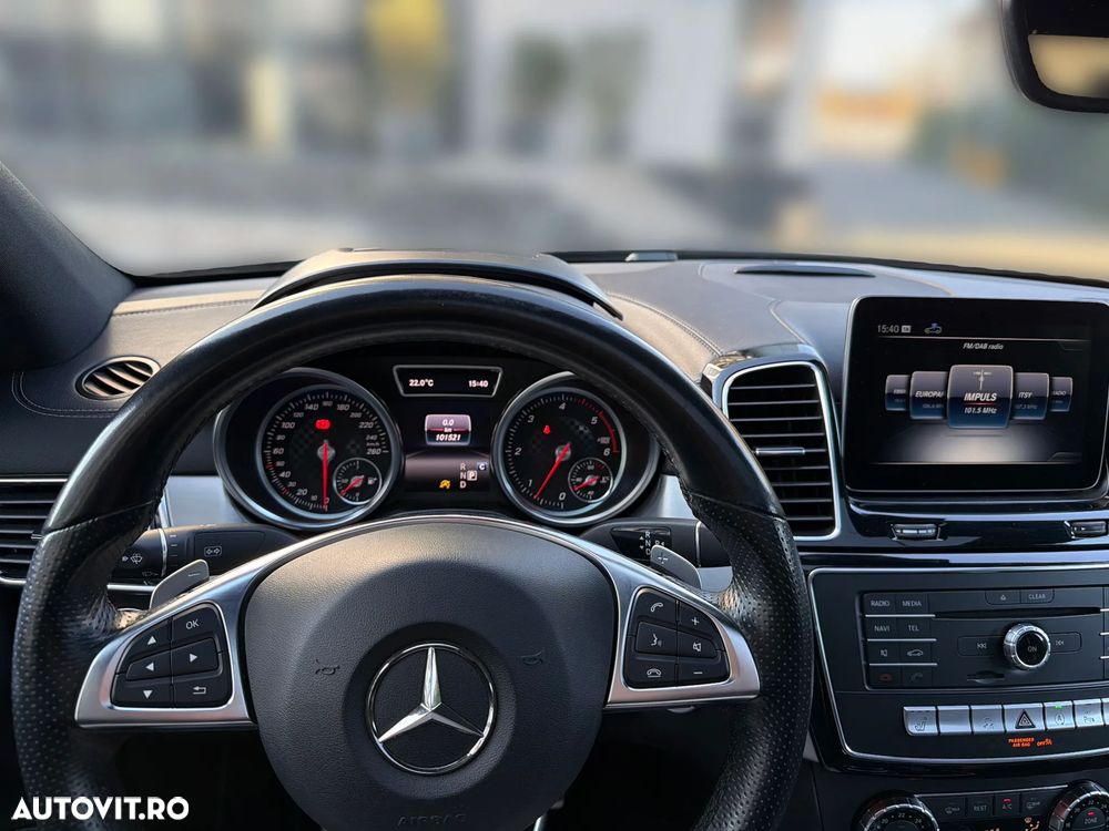 Mercedes-Benz GLE 350 d 4MATIC 9G-TRONIC AMG Line - 13