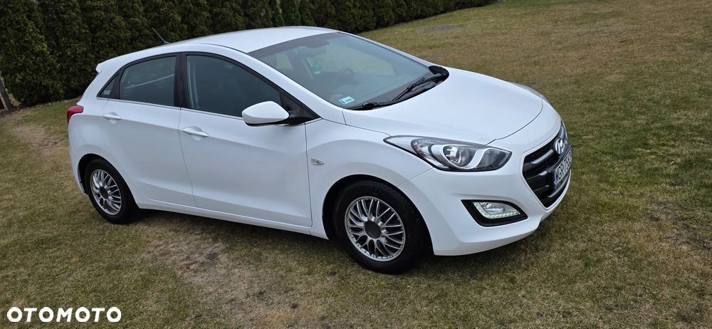 Hyundai i30 1.6 GDI BlueDrive Premium - 9