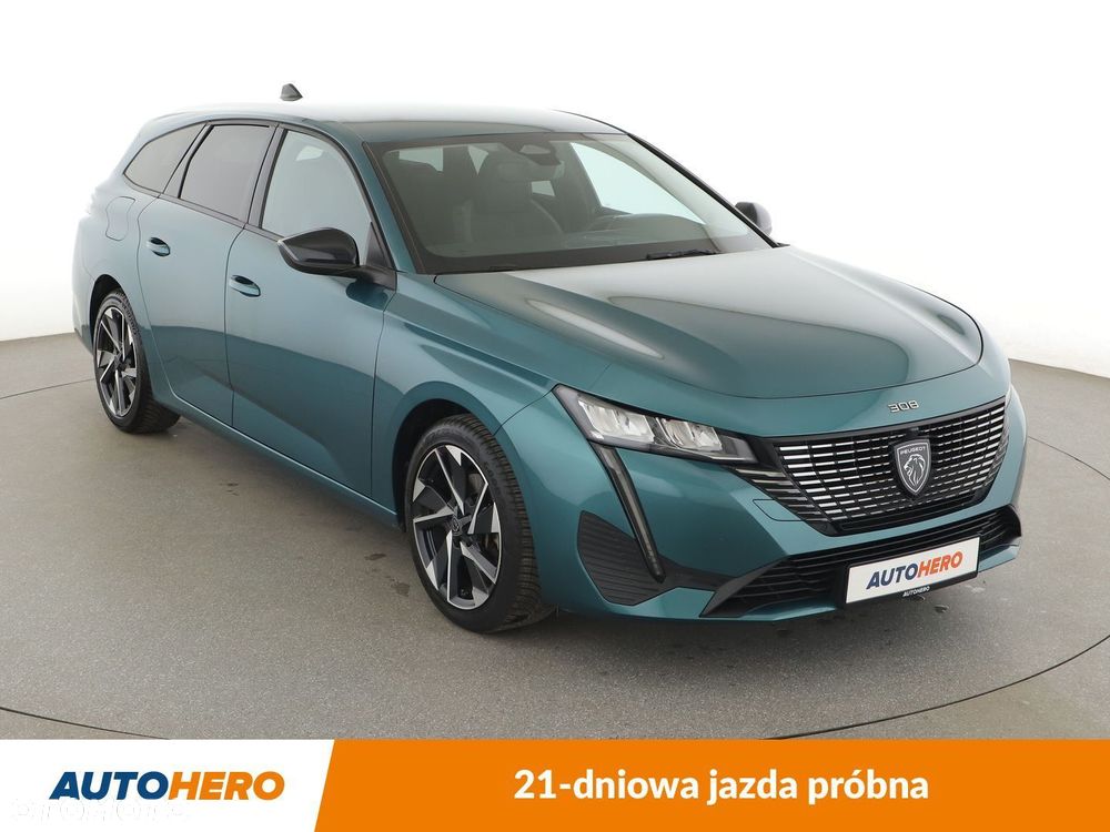 Peugeot 308 - 8