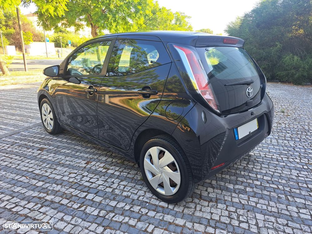 Toyota Aygo 1.0 X-Play+AC - 14