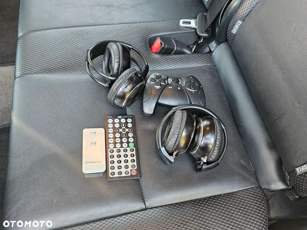Toyota Land Cruiser LC 3.0 D-4D Prestige 7os - 22