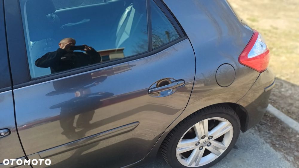 Toyota Auris 1.6 Edition - 21