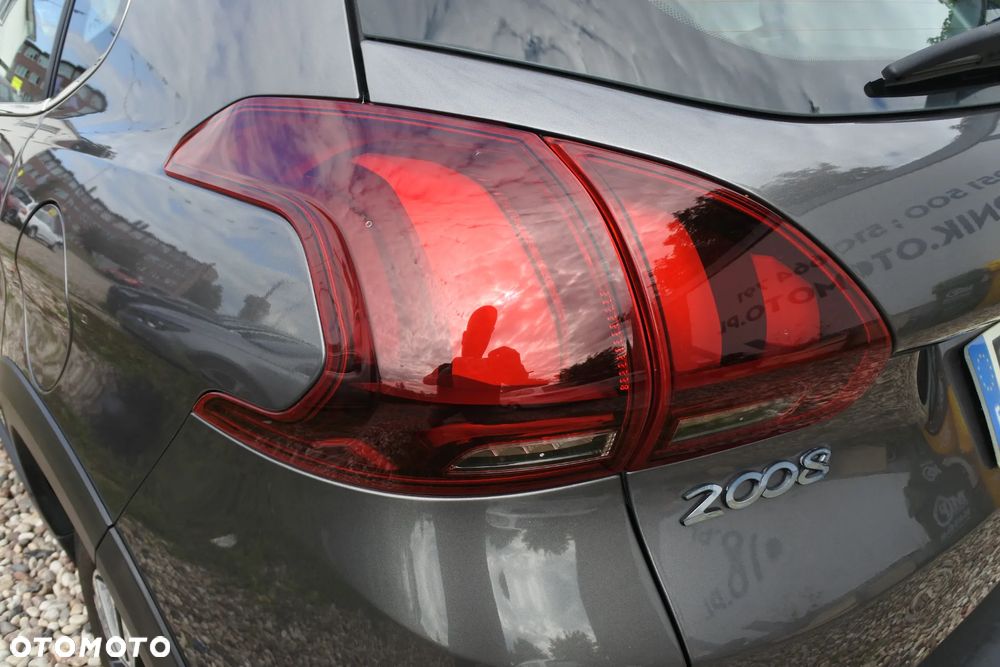 Peugeot 2008 PureTech 110 Stop&Start Allure - 28