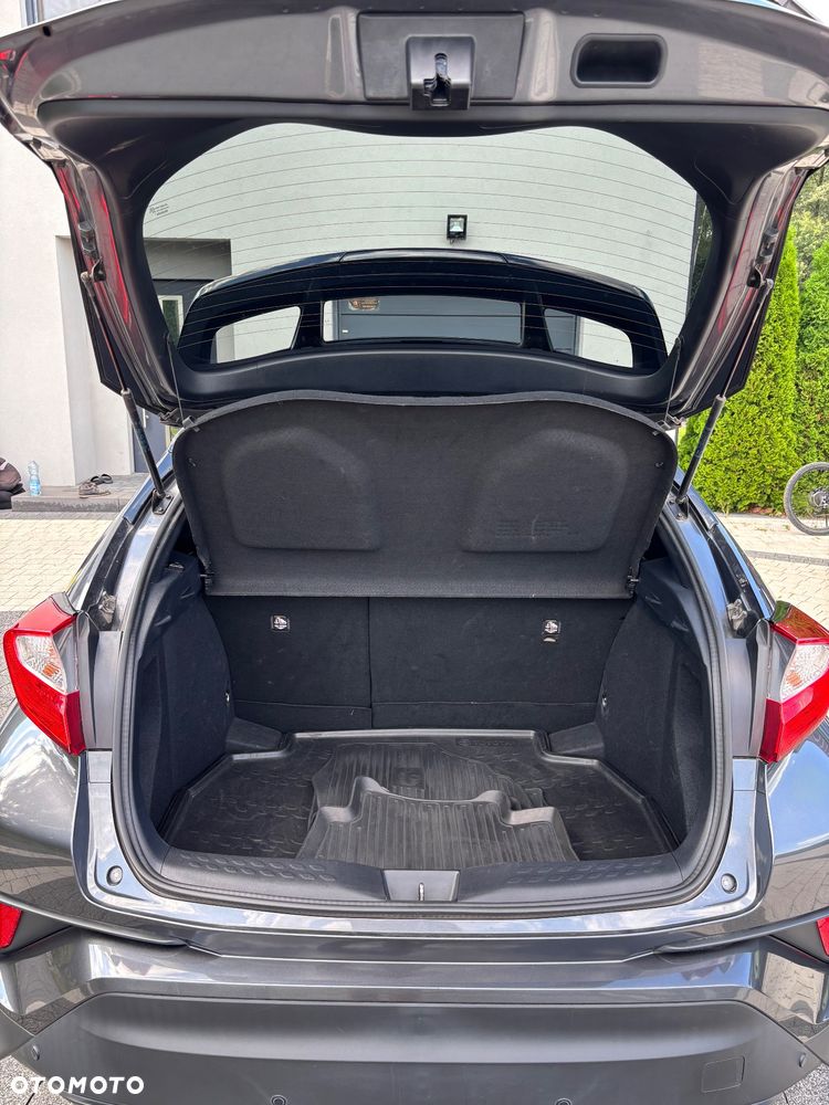 Toyota C-HR 1.2 T Premium - 10