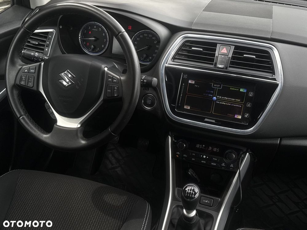 Suzuki SX4 S-Cross 1.4 T Premium - 15