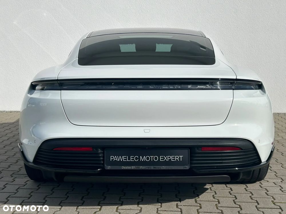 Porsche Taycan Standard - 5