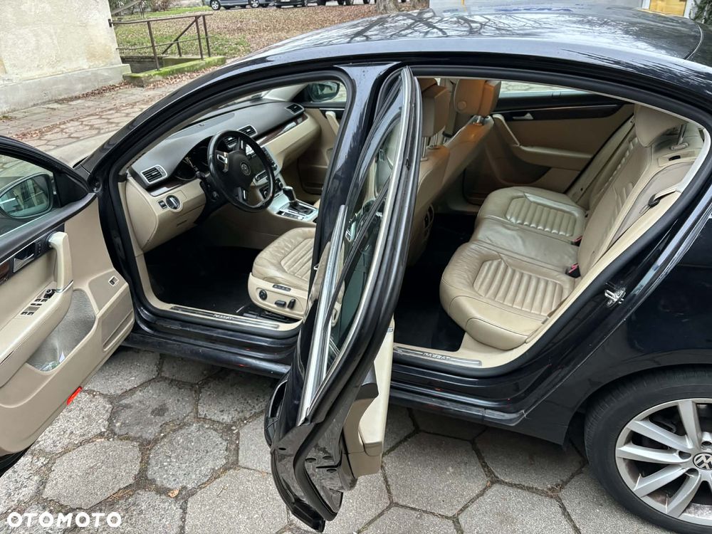 Volkswagen Passat 2.0 TSI Highline DSG - 3