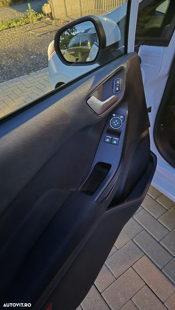 Ford Focus - 7
