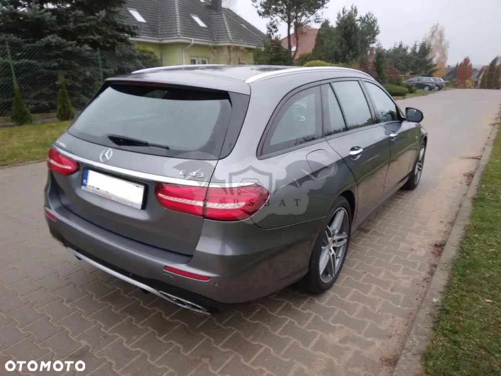 Mercedes-Benz Klasa E - 20