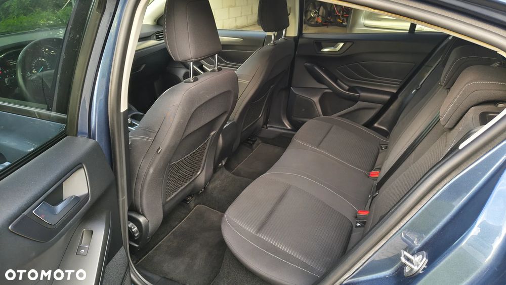 Ford Focus 1.5 EcoBoost Titanium - 9