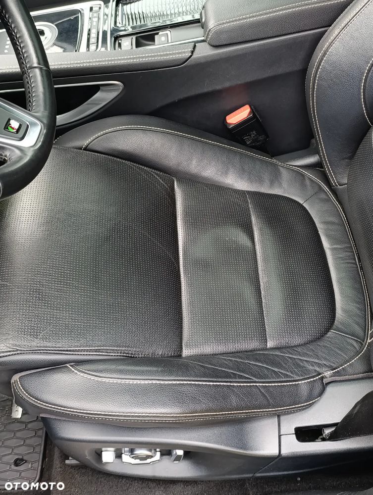 Jaguar F-Pace S AWD - 15