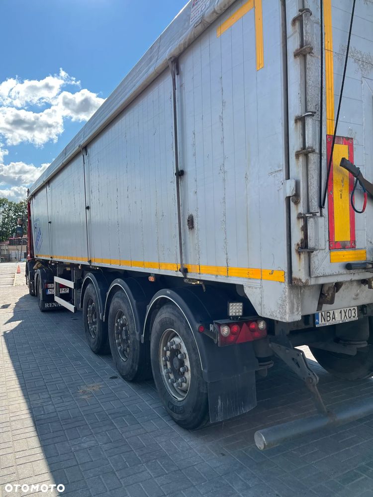 Renault Premium - 9