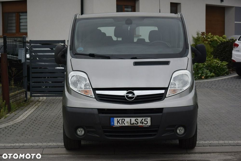 Opel Vivaro - 2
