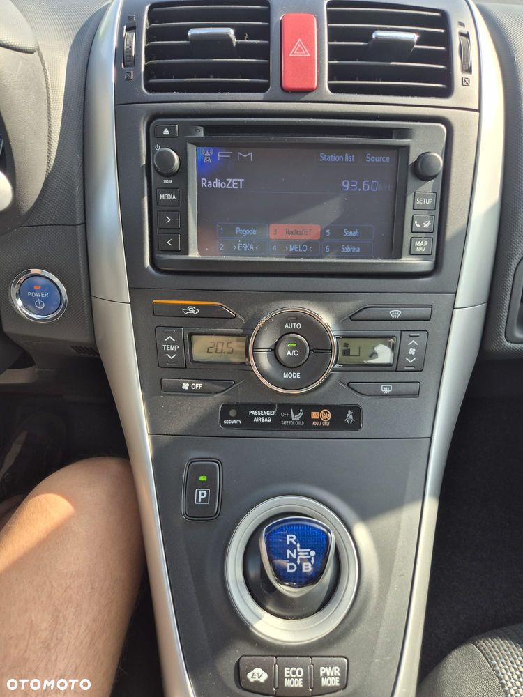 Toyota Auris - 9