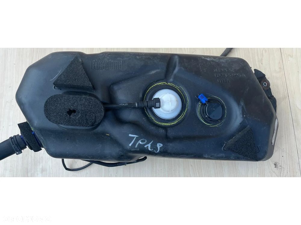 Bak zbiornik pompa AdBlue GX73-5J228 Jaguar XE X760 2.0 D - 1