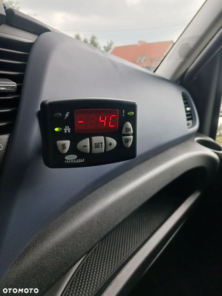 Iveco Daily 2020 kontener izoterma chłodnia mroźnia agregat zabudowa - 15