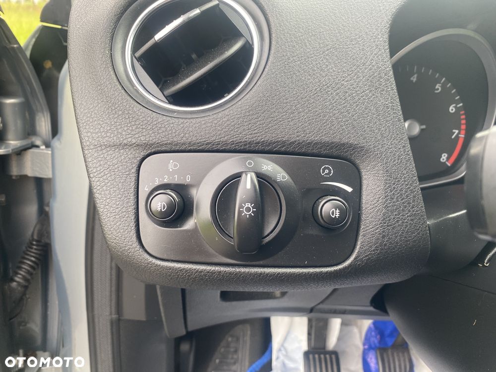 Ford Mondeo 2.0 Ambiente - 21